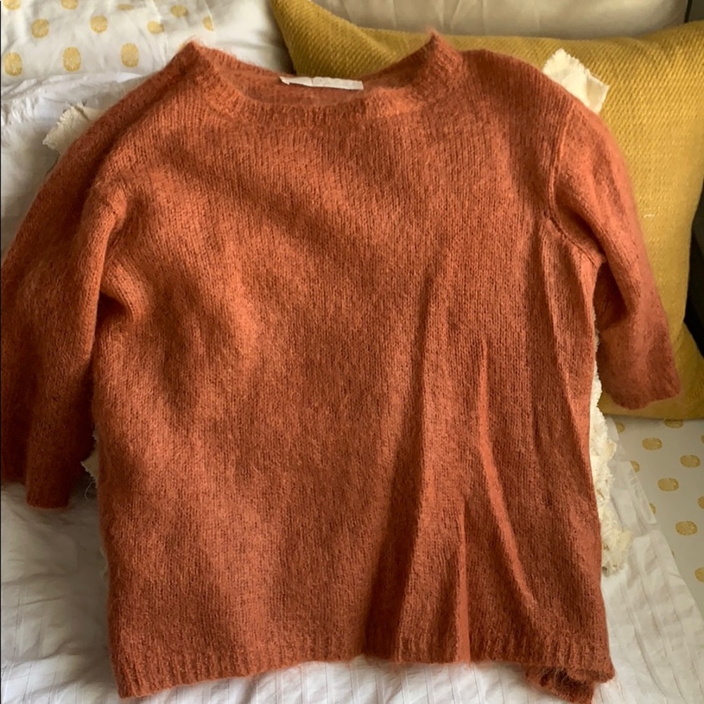 Orange sweater/top